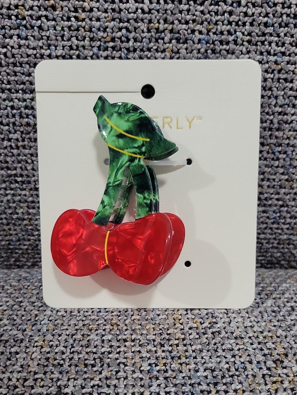 EMBERLY Acrylic Hair Claw Clip (Pick One) - Picture 9 of 16